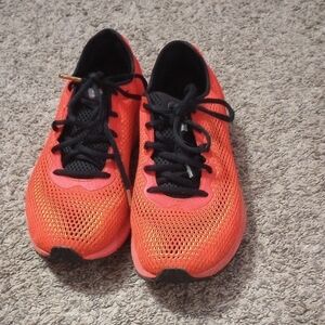 UA HOVR Sonic Size 8 (Men's)